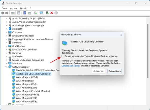 Windows Geräte-Manager mit Bestätigungsfenster zum Deinstallieren des Netzwerkadapters ohne gesetztes Häkchen beim Treiber